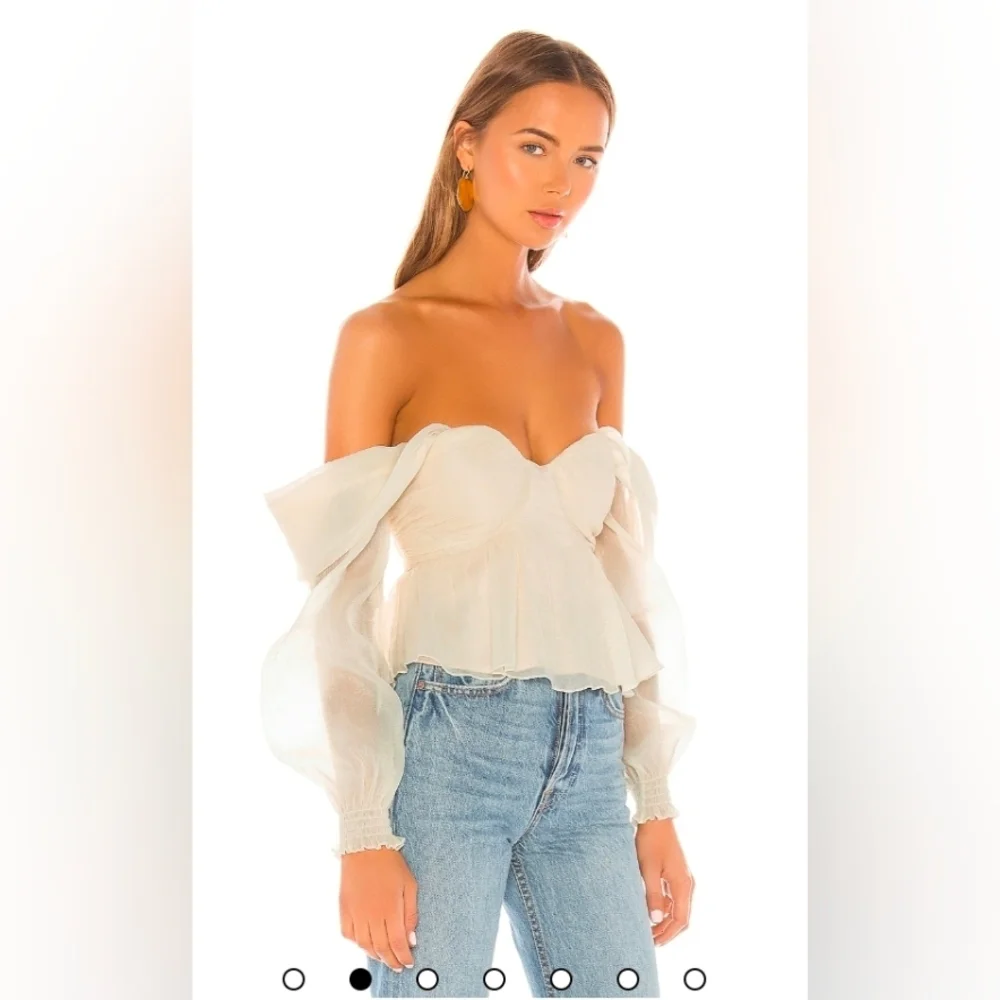 NWT/ House of Harlow 1960 X REVOLVE Burna Blouse in Cream Small - Picture 2 of 8